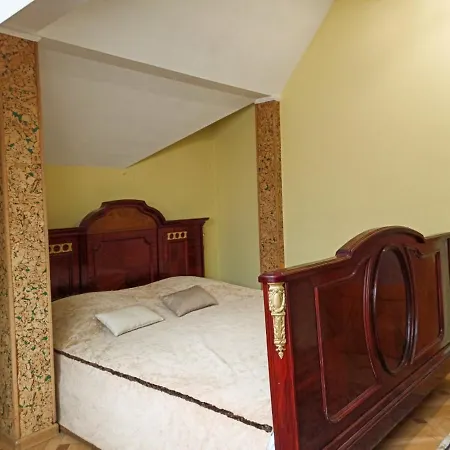 графа 利沃夫