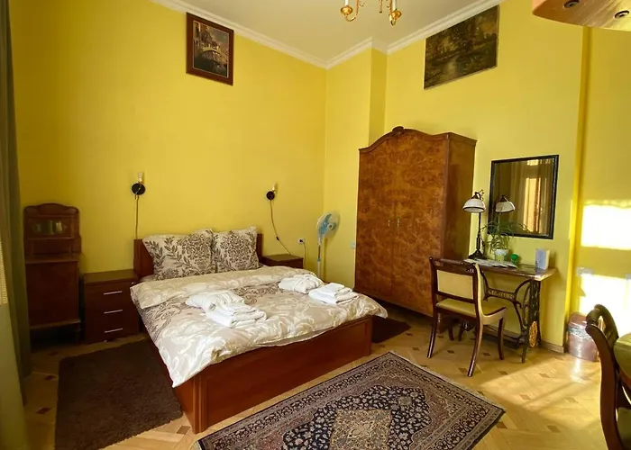 графа ゲストハウス *