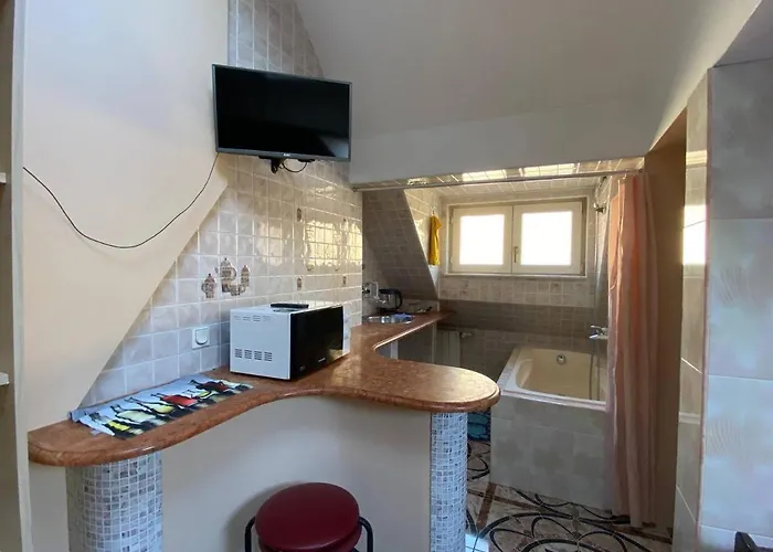 Гостьовий будинок графа Львів