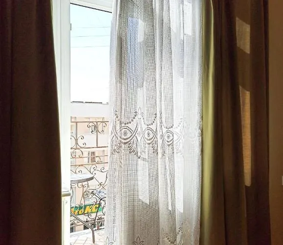 بيت ضيافة графа إلفيف